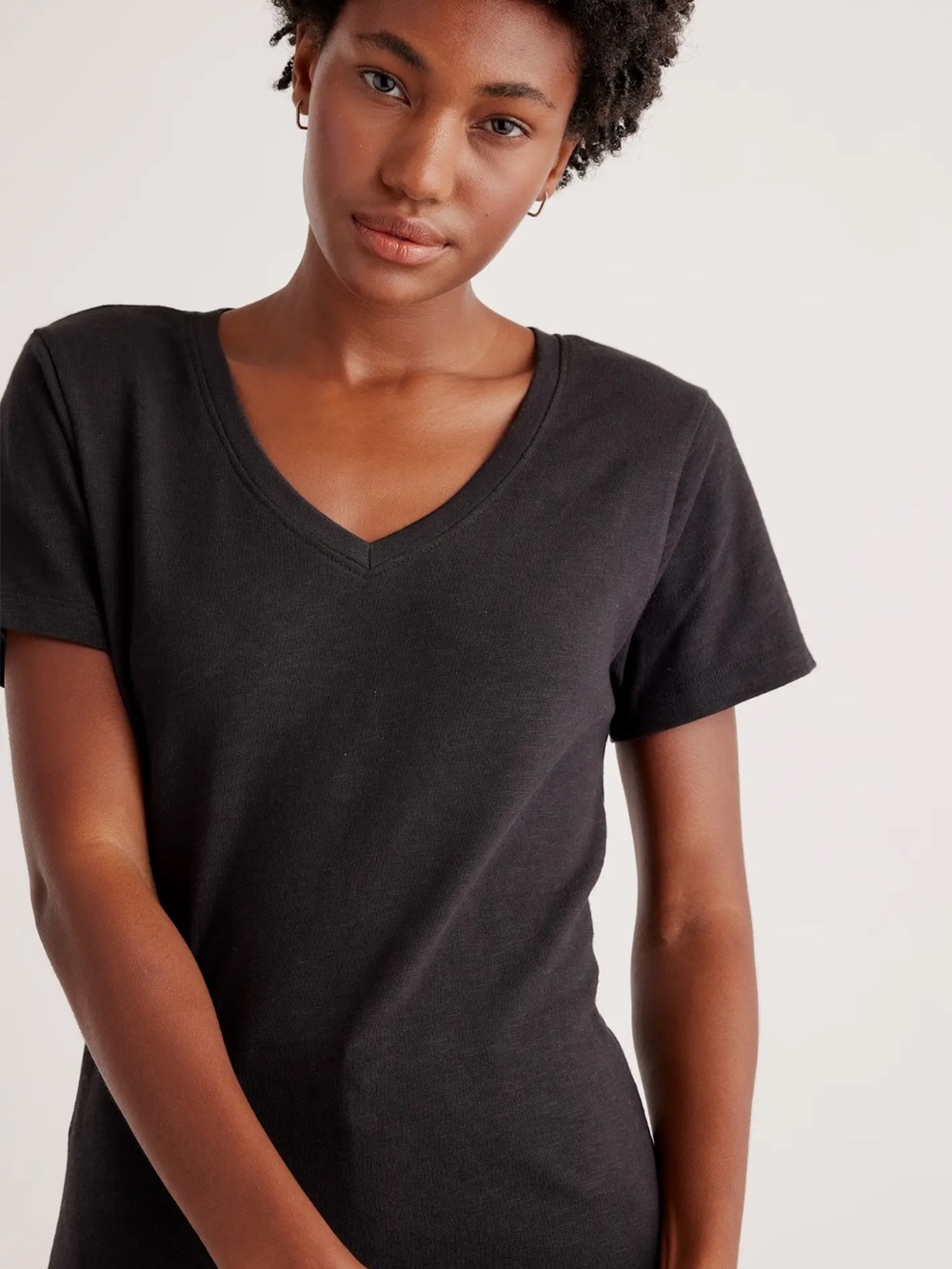 NWT Quince 100% organic cotton slub knit v neck tee black small